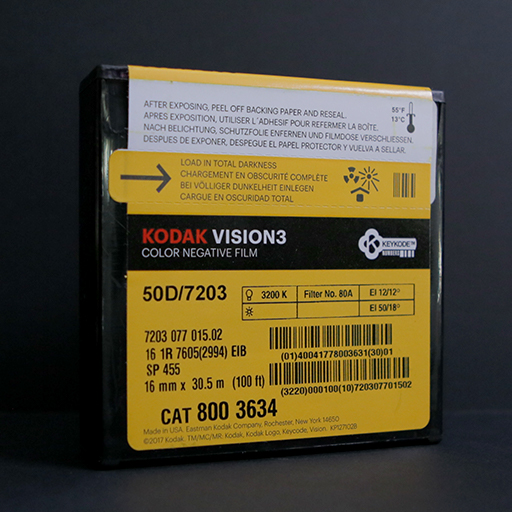 Film-16 mm KODAK vision 3 50D négatif couleur 30m